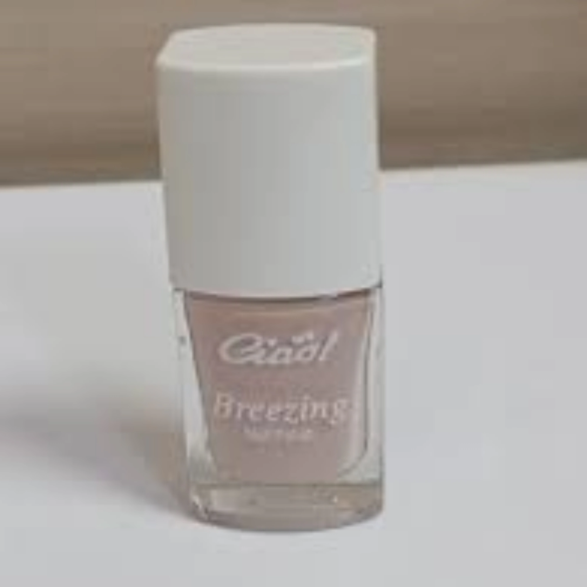 ciao breezing nail polish 5